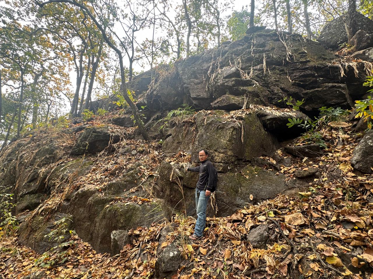 Exposed ridge block from the Bagmati, Makwanpur iron prospecting area